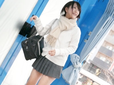 《MM号》激カワ女子校生に謝礼を渡して下着モニター！どさくさに紛れて”おっぱい”モミモミ。